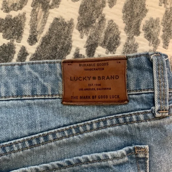Lucky brand blue jean shorts - Picture 4 of 4
